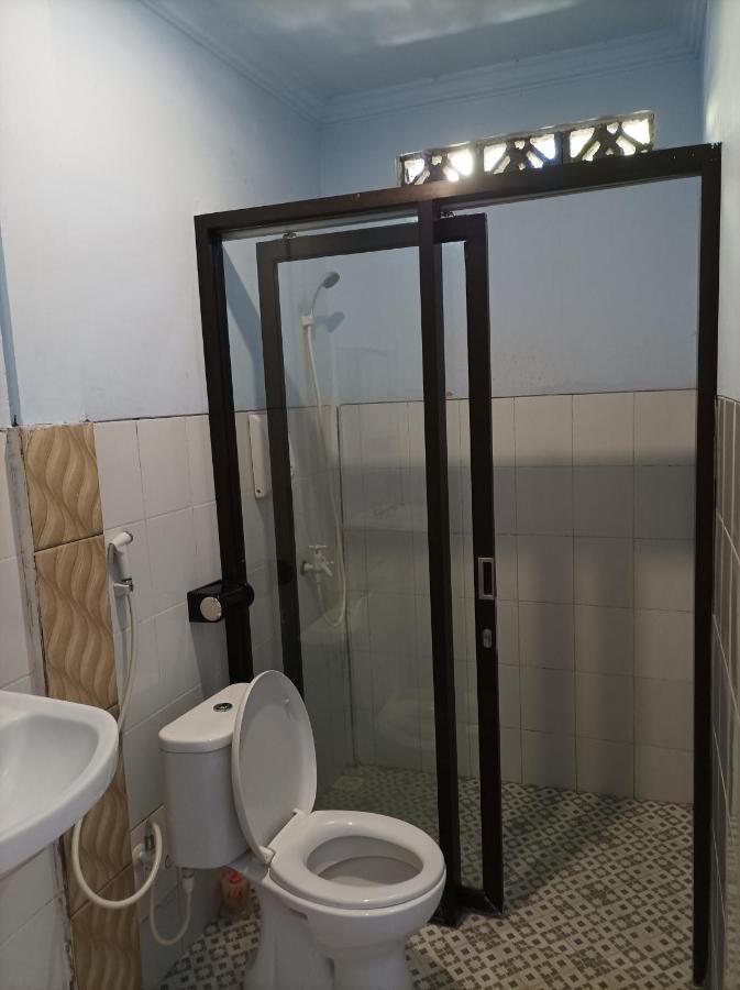 Merendeng Hostel Kuta Kuta  Luaran gambar