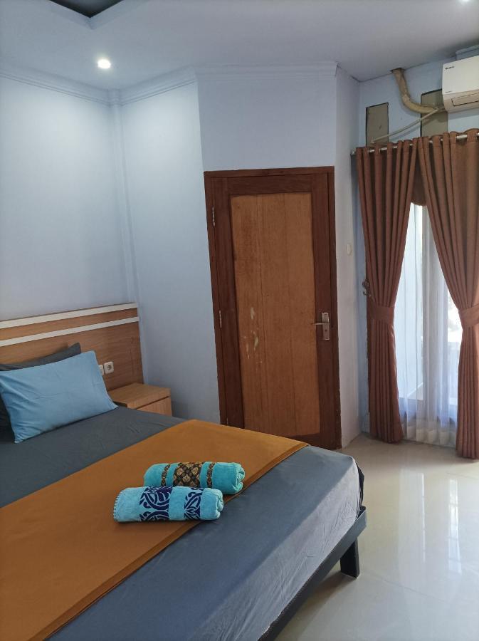 Merendeng Hostel Kuta Kuta  Luaran gambar