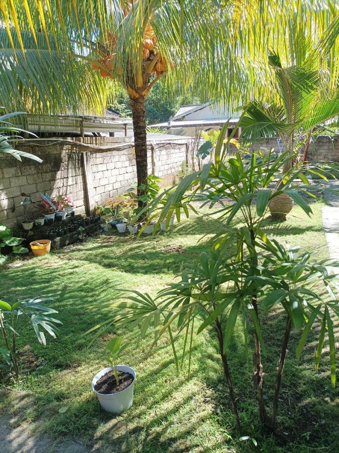 Merendeng Hostel Kuta Kuta  Luaran gambar